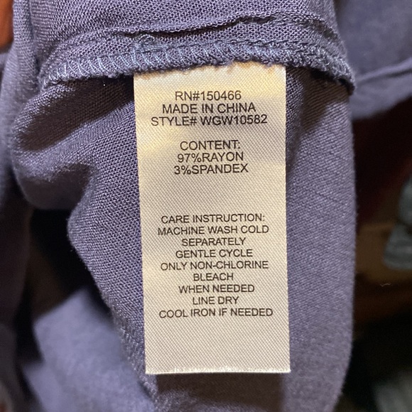 NWT / Market &Spruce button up short sleeve blouse . - Picture 9 of 10